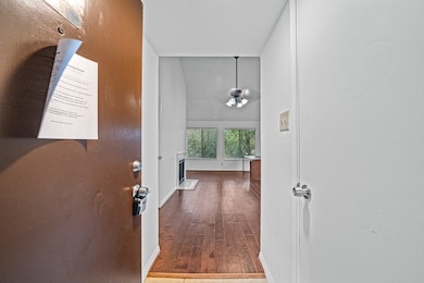 12100 Overbrook Ln unit 17D, Houston, TX 77077 - photo 6