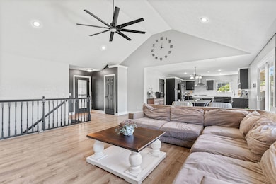 1209 E Jay St, Ozark, MO 65721 - photo 5