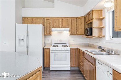 08-Kitchen_ELI01686