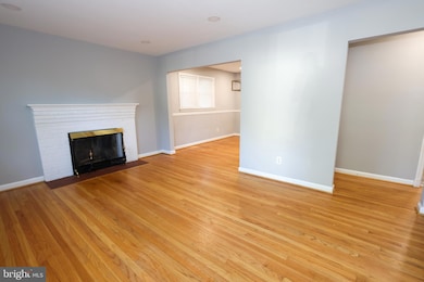 6123 Davis Blvd, Suitland, MD 20746 - photo 4