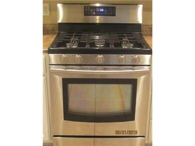 Kitchen. Cooking with GAS!!  You ll love this like