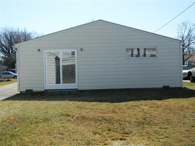 Exterior Back NEW SLIDING DOOR WITH BLINDS IN GLAS