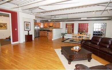 60 Tufts St unit 9, Somerville, MA 02145 - photo 4