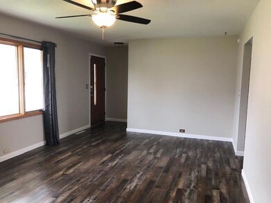Living Room 4-26<|><|>