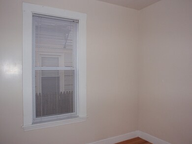 564 Green St unit 1, Cambridge, MA 02139 - photo 6