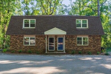 06 - 3608 Taft Hwy - Exteriors