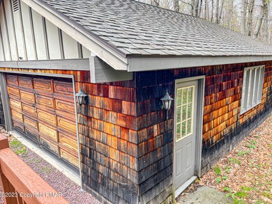 1106 Deer Trail Rd, Pocono Pines, PA 18350 - photo 4