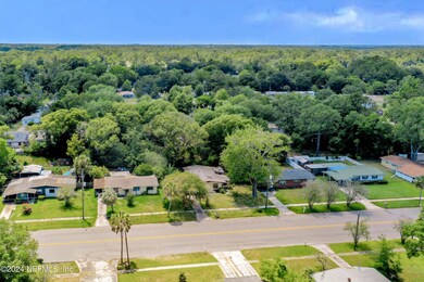 2108 Hugh Edwards Dr, Jacksonville, FL 32210 - photo 7