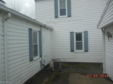 4415 Tacoma Ave, Lorain, OH 44055 - photo 2