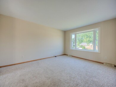 5047 W 88th Ct, Crown Point, IN 46307 - photo 4