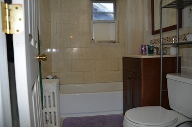 22 Beacon St unit 2, Quincy, MA 02169 - photo 4