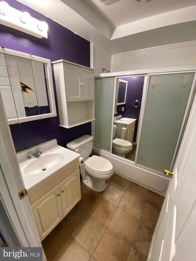 27 Compression Ct, Middle River, MD 21220 - photo 6