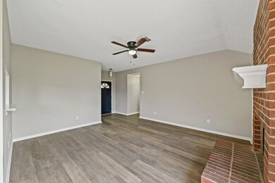 3074 County Road 855b, Alvin, TX 77511 - photo 5