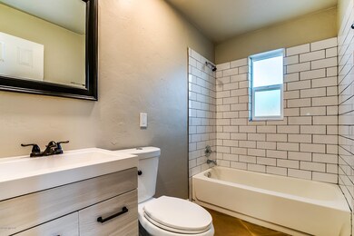 2313 E 17th St, Tucson, AZ 85719 - photo 7
