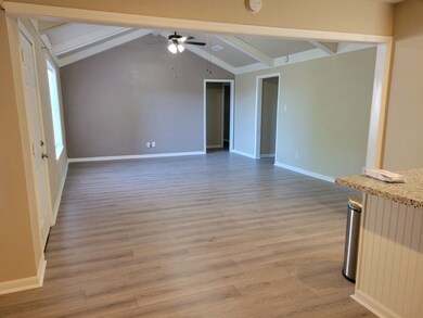 1815 Coffee St, Alvin, TX 77511 - photo 5