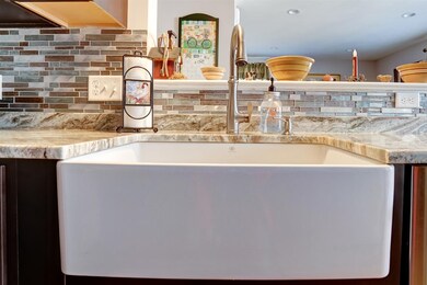 9 Adelaide Ave, Nashua, NH 03064 - photo 7