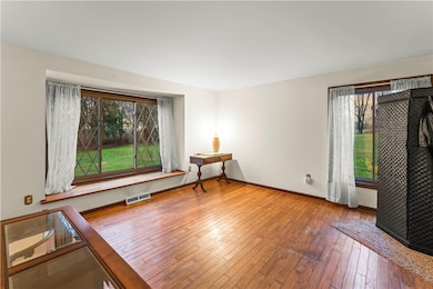 420 Vaneal Rd, Washington, PA 15301 - photo 6