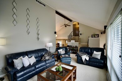 Living room 2