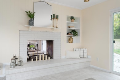 3016 Riverside Drive_11
