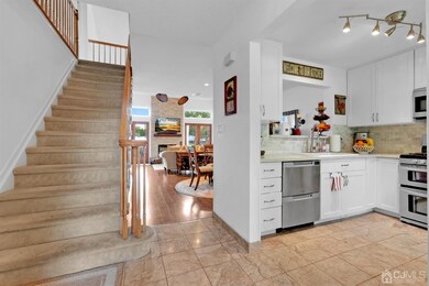 31 Glen Oaks Ct, Old Bridge, NJ 08857 - photo 7