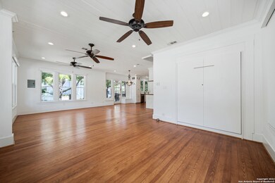 384 E Camp St, New Braunfels, TX 78130 - photo 7