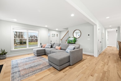 248 Maple Hill Ave, Newington, CT 06111 - photo 4