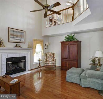46412 Meanders Run Ct, Sterling, VA 20165 - photo 7