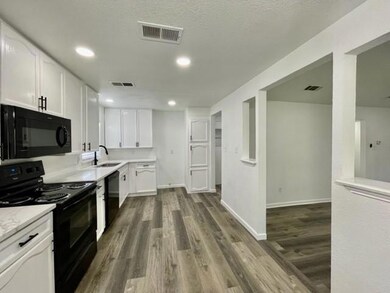 6304 Sudbury Way, North Richland Hills, TX 76182 - photo 7