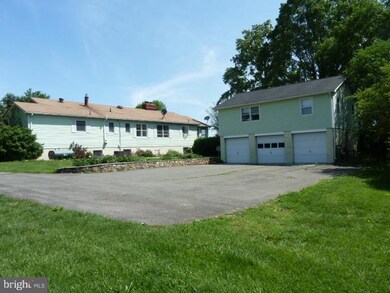 9365 Ramey Rd, Marshall, VA 20115 - photo 4