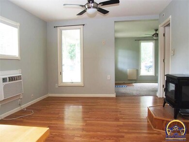 308 Fowler St, Maple Hill, KS 66507 - photo 4