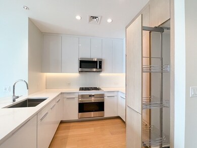 188 Brookline Ave unit 22D, Boston, MA 02215 - photo 7