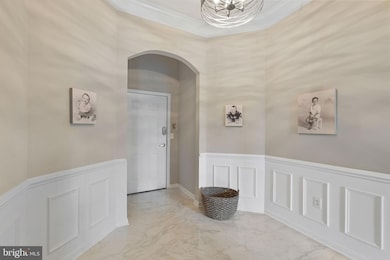 Colonnade at Kentlands unit 402, Gaithersburg, MD 20878 - photo 2