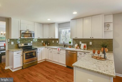 6994 Beachmont Dr, Sykesville, MD 21784 - photo 3