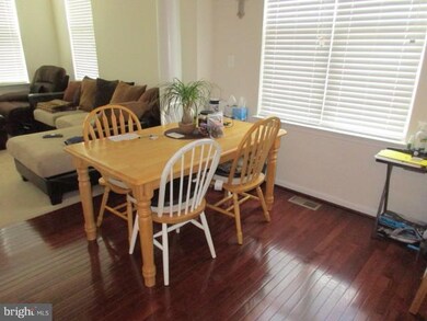 3091 Chinkapin Oak Ln, Woodbridge, VA 22191 - photo 4