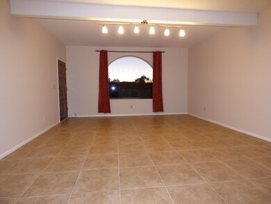 6 Living room