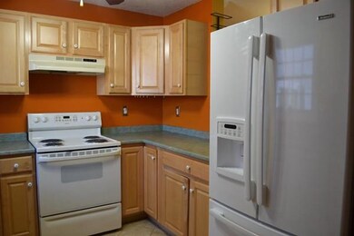 373 Aiken Ave unit 3, Lowell, MA 01850 - photo 3