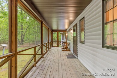 Screened Porch