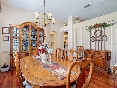 16804 Woburn Ln, Lutz, FL 33549 - photo 6