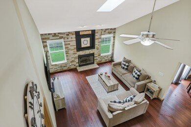 926 Crestville Ct, Gurnee, IL 60031 - photo 6