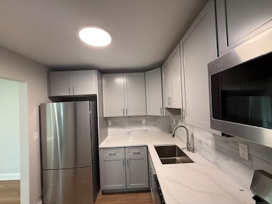 50 Greenhouse Rd unit 42A, Bridgeport, CT 06606 - photo 5