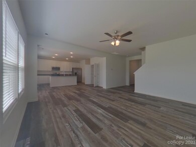 123 Salem Springs Ln, Statesville, NC 28625 - photo 4