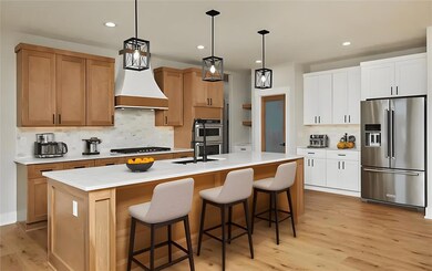 14417 Catalpa Dr, Urbandale, IA 50323 - photo 5