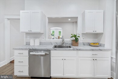 332 N Hilton St, Baltimore, MD 21229 - photo 5