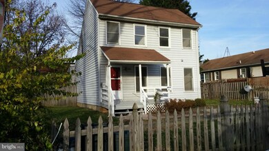 5410 Quesada Rd, Riverdale, MD 20737 - photo 2