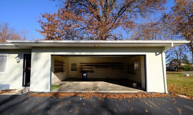 798 Bernhard Rd, Columbus, OH 43213 - photo 7