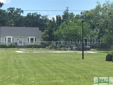 2306 E 40th St, Savannah, GA 31404 - photo 5