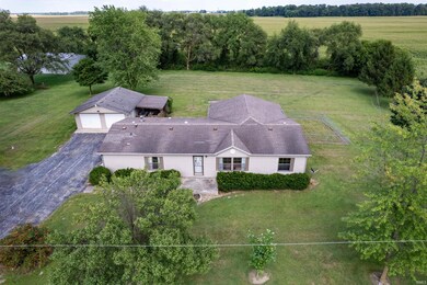 3659 S Warren Rd, Huntington, IN 46750 - photo 2