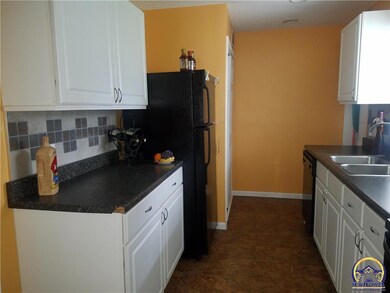 2424 SW Mission Ave, Topeka, KS 66614 - photo 5