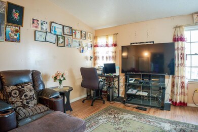 1030 Edpas Rd, New Brunswick, NJ 08901 - photo 5