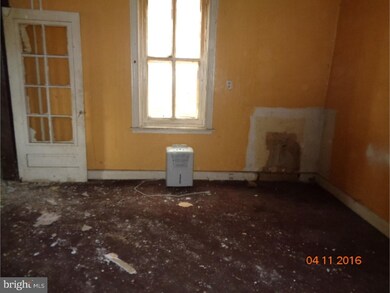 1038 Liberty St, Camden, NJ 08104 - photo 6